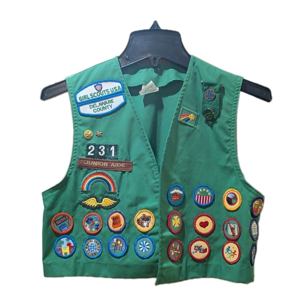 VTG Girl Scouts USA Vest 30+ Patches/Pins Green Size 14-16 DelCo Trp 231 80s/90s